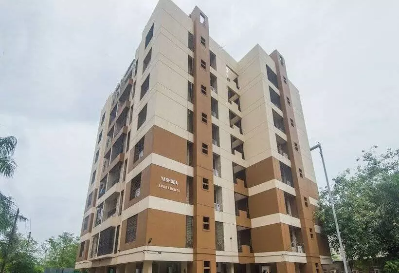Oyo 15119 Vista Service Apartment