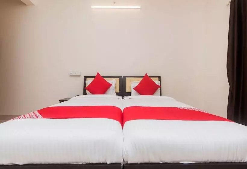 Oyo 15119 Vista Service Apartment