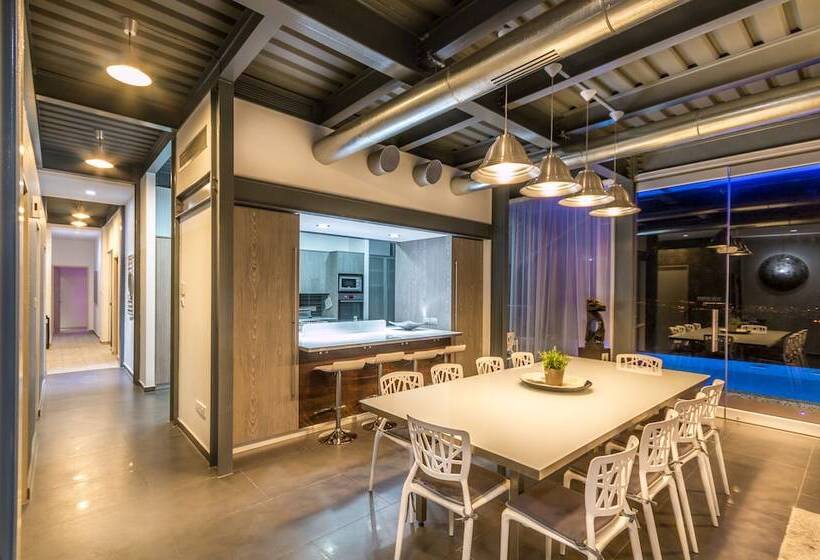 Panorama & Oceania Villas