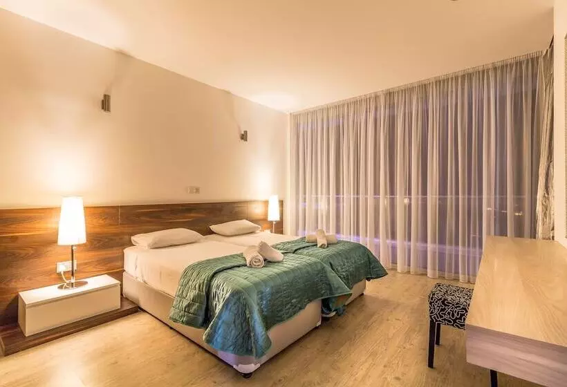 Panorama & Oceania Villas