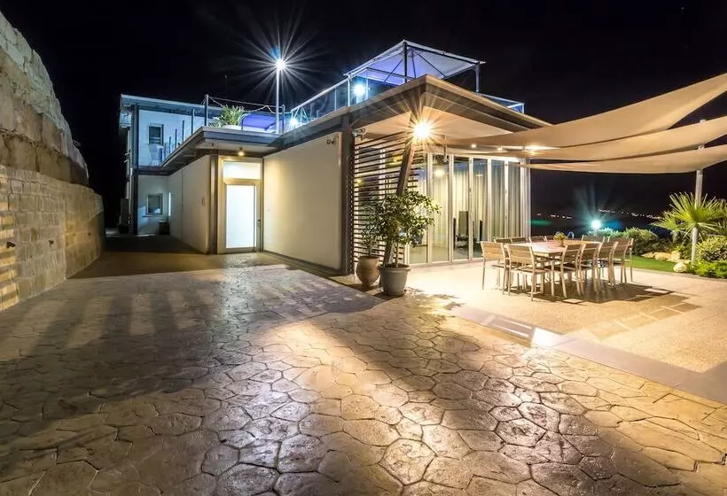 Panorama & Oceania Villas