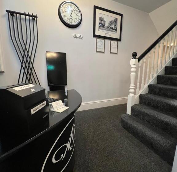 ペンション Addison House