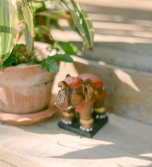 پانسیون Boulder Bay Eco Resort   Nga Khin Nyo Gyee Island