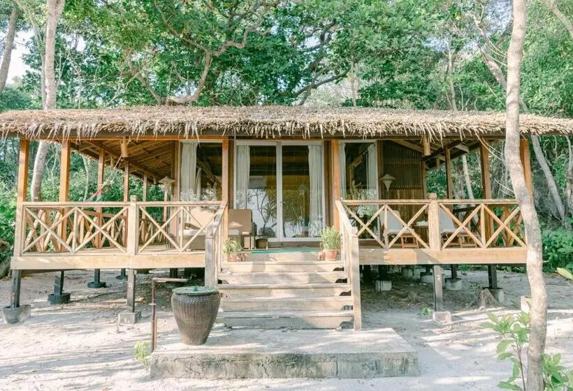 پانسیون Boulder Bay Eco Resort   Nga Khin Nyo Gyee Island
