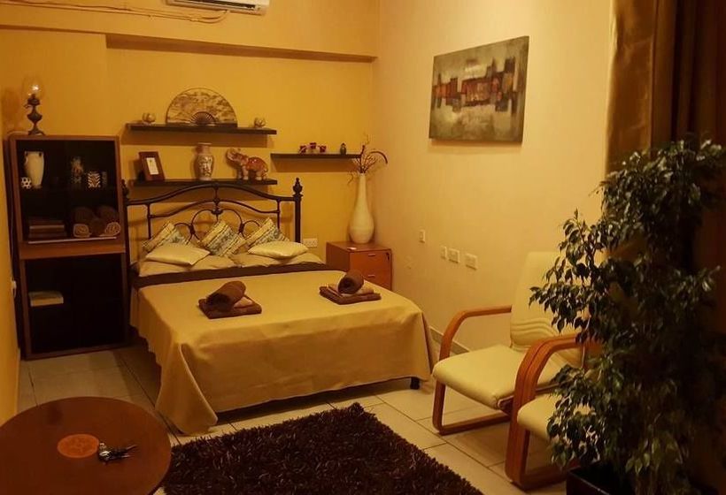 پانسیون Revive