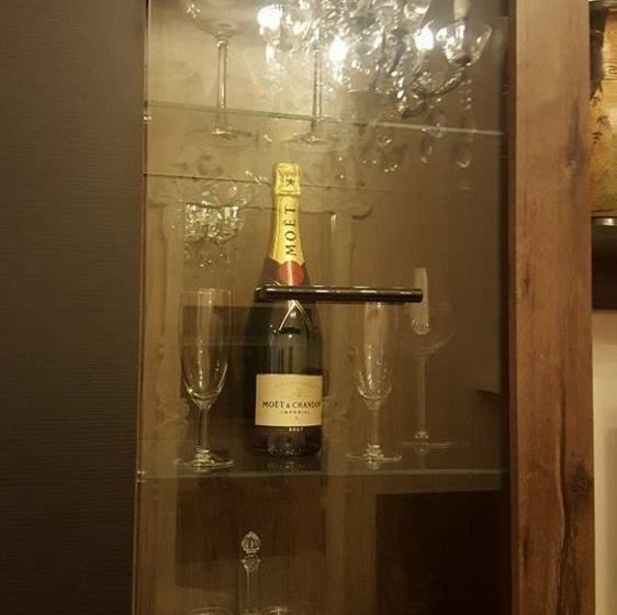 پانسیون Revive