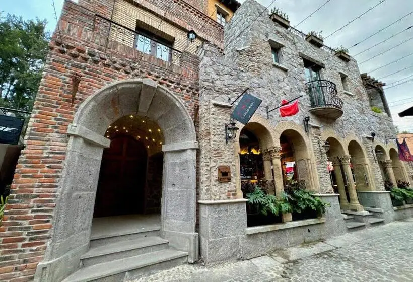 ペンション Mueganos 2 En Valquirico