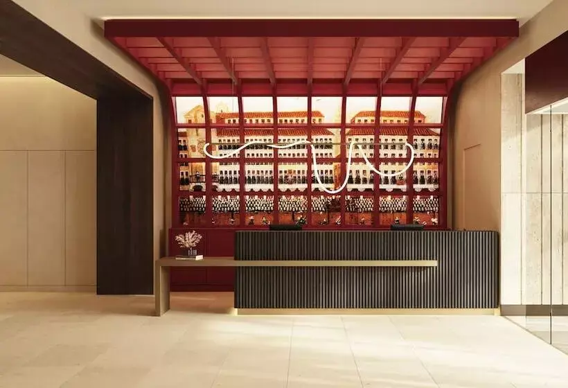 ホテル Eurostars Valladolid