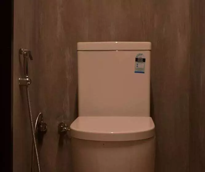 Retkeilymaja Funky Leopard Safari Lodge Bordering Yala National Park