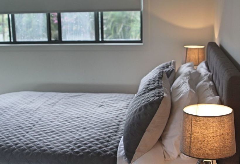 Holiday With A View Lowry Street