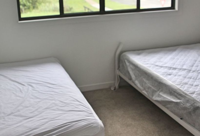 Holiday With A View Lowry Street