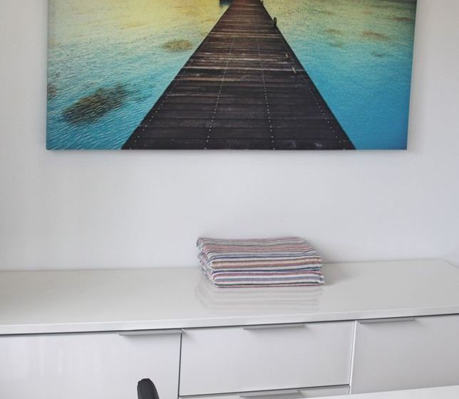 Holiday With A View Lowry Street