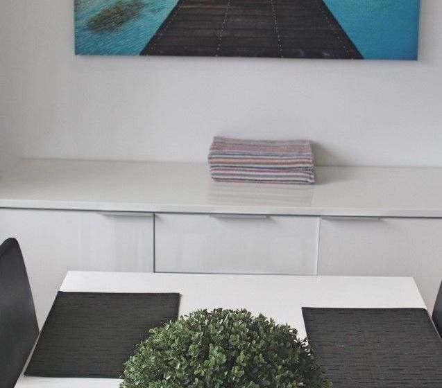 Holiday With A View Lowry Street