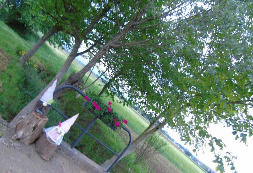 هتل Cascina Lavaroni