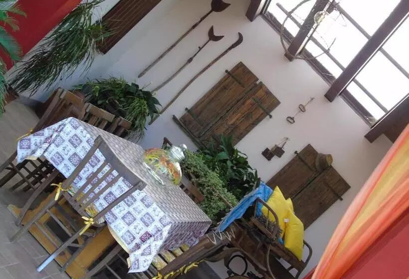 Hotelli Cascina Lavaroni