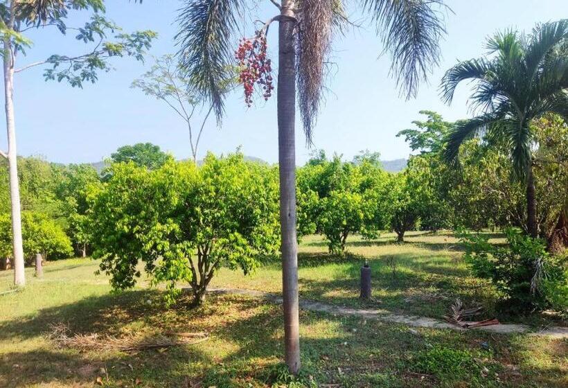 Hotel Banrai Pornsawun