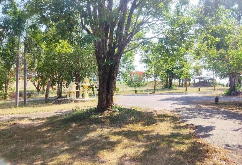 Hotel Banrai Pornsawun