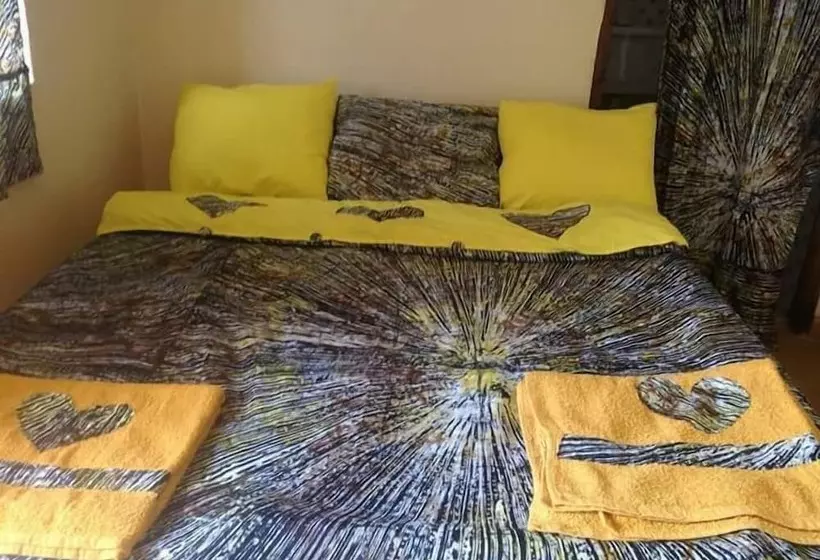 هتل Bunyonyi View Resort