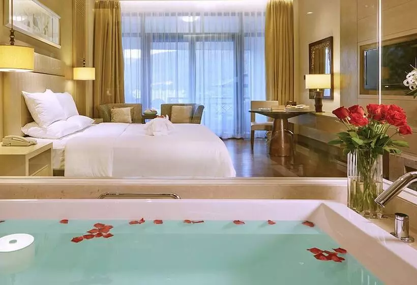 Hotelli Dahongpao Resort Wuyi Mountain