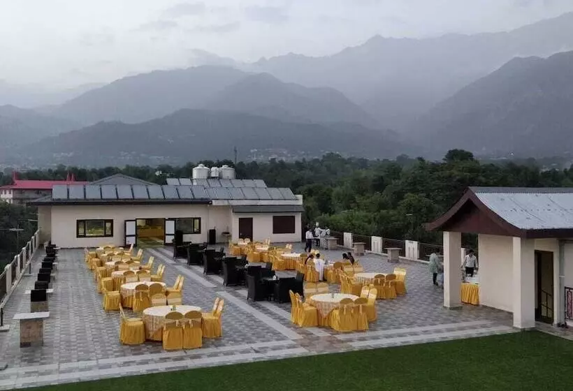 هتل D'polo Club & Spa Resort