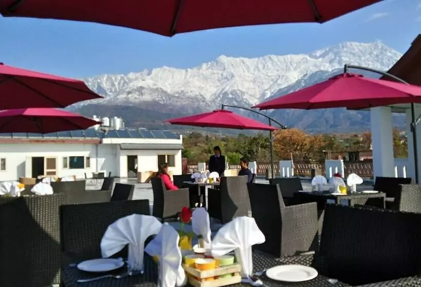 هتل D'polo Club & Spa Resort