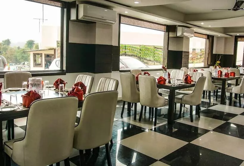 هتل D'polo Club & Spa Resort