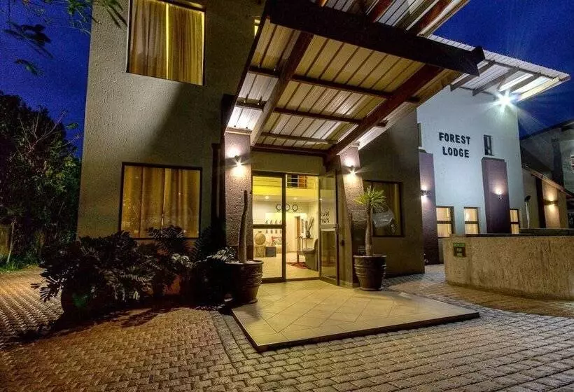 هتل Forest Villa S