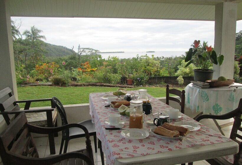 هتل Pension Te Maeva