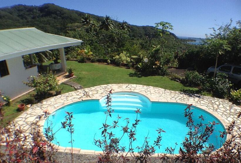 هتل Pension Te Maeva