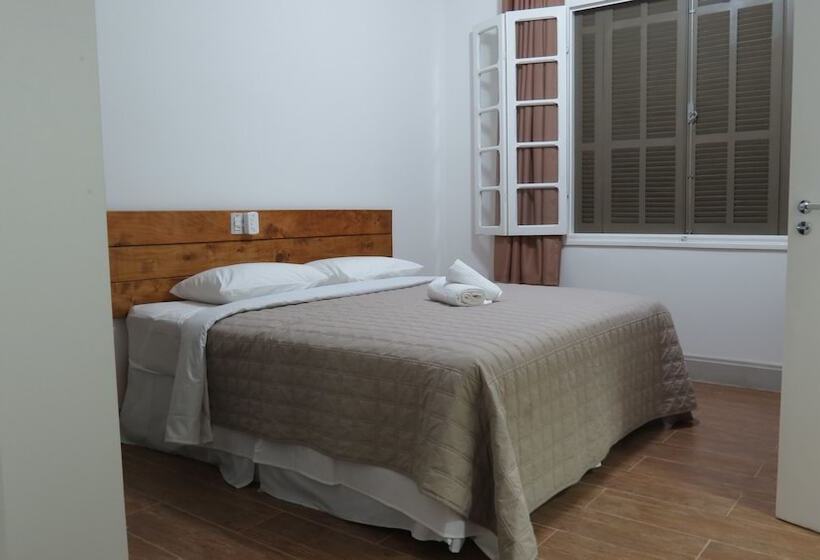 Otel Sagrados Corações