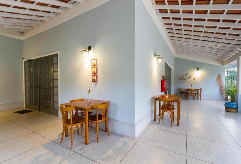 Otel Sagrados Corações