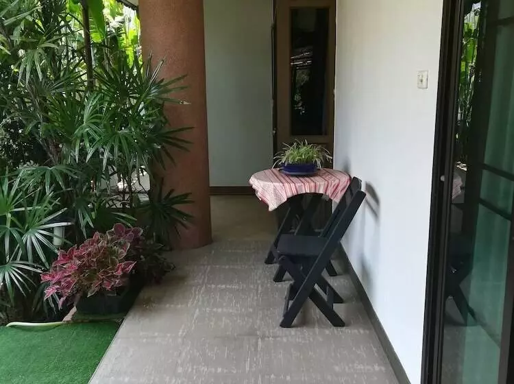 Hotelli Saku Boutique Homestay