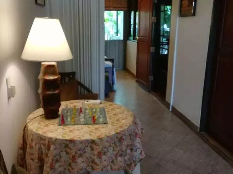 Hotelli Saku Boutique Homestay