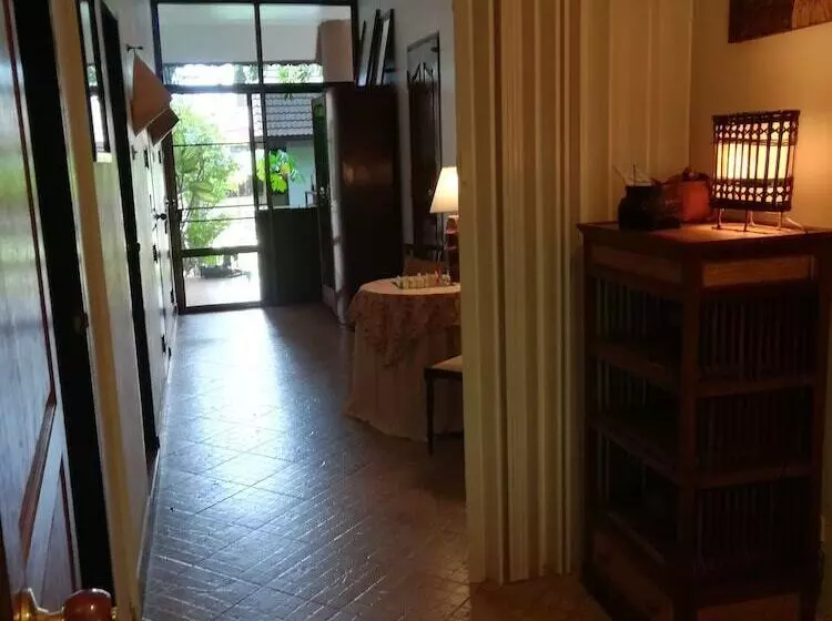 Hotelli Saku Boutique Homestay