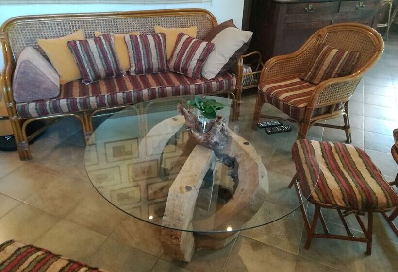 酒店 Saku Boutique Homestay