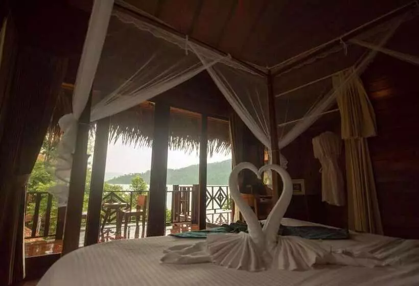 ホテル Sawan Sunset Resort