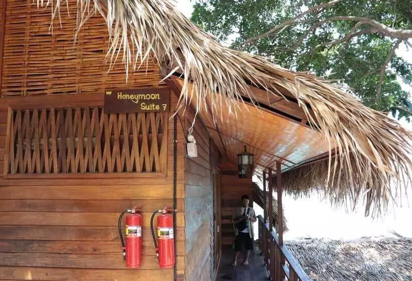 ホテル Sawan Sunset Resort