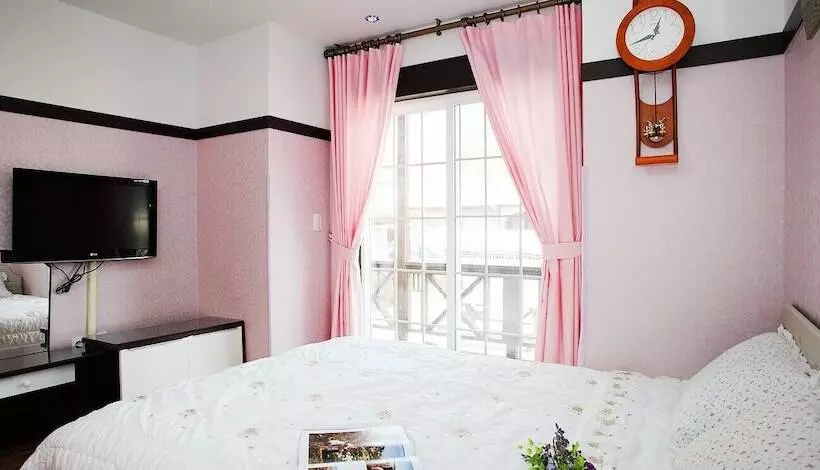 ホテル Soo Pension