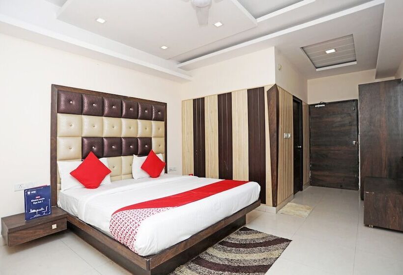 Отель O Subhadra Residency