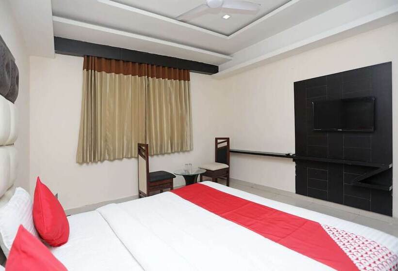 Отель O Subhadra Residency