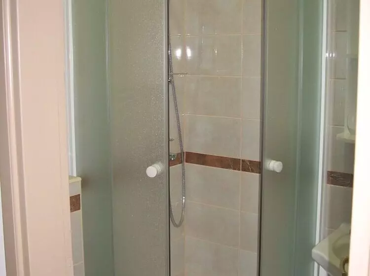 ペンション Rooms Europa