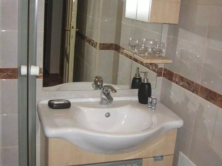 ペンション Rooms Europa