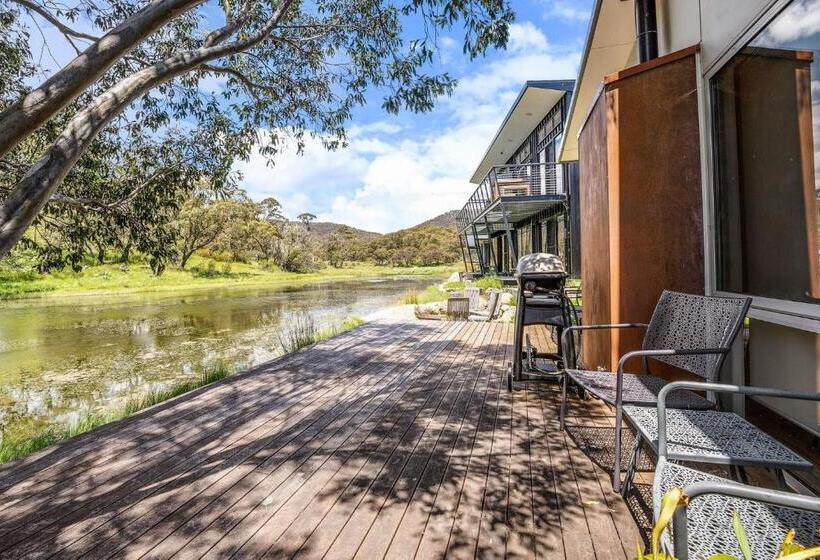 Stillwater Chalet B Amazing Lakefront 2br Chalet L Bbq L Gym L Tennis L Indoor Pool