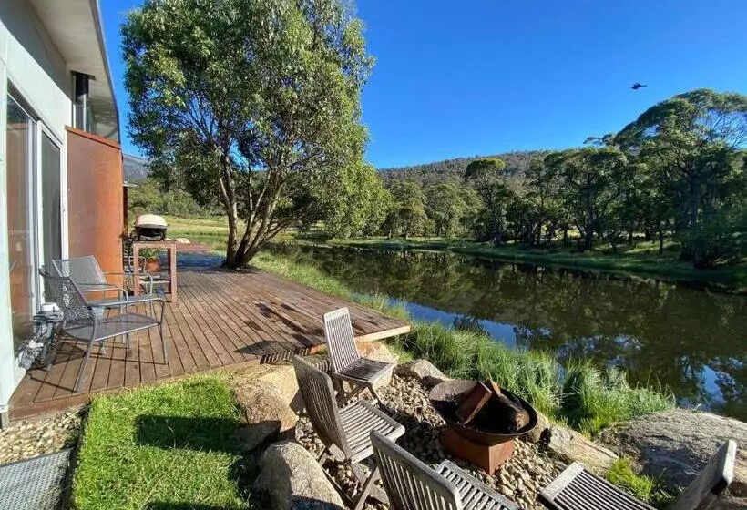 Stillwater Chalet B   Amazing Lakefront 2br Chalet L Bbq L Gym L Tennis L Indoor Pool