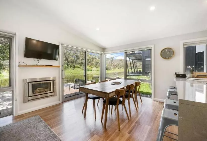 Stillwater Chalet B   Amazing Lakefront 2br Chalet L Bbq L Gym L Tennis L Indoor Pool