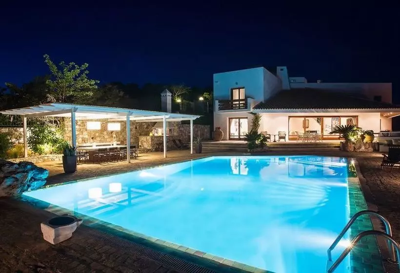 Villa Artisti Marathon