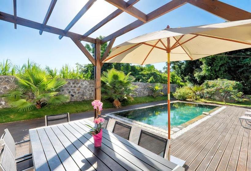 Villa Isis à L Entre Deux Avec Piscine Pour 7 Personnes