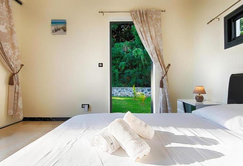 Villa Isis à L Entre Deux Avec Piscine Pour 7 Personnes