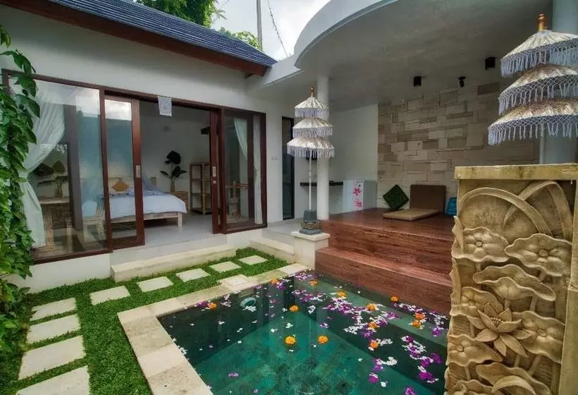 تختخواب و صبحانه Canang Gardens
