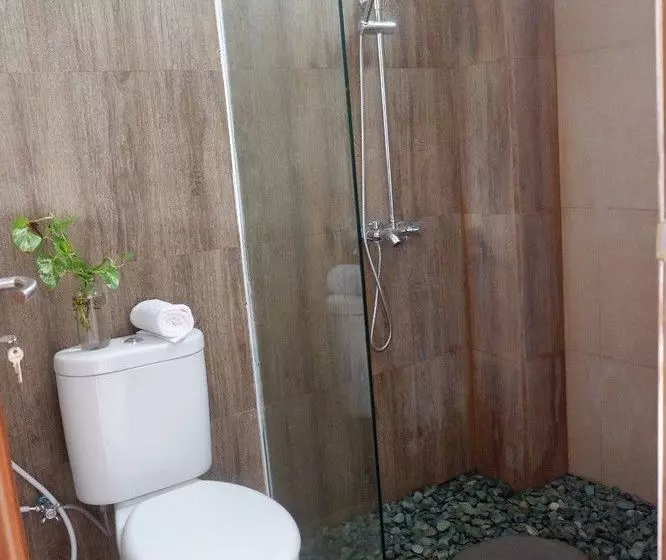 تختخواب و صبحانه Canang Gardens